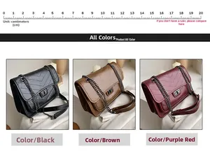 Sacs à bandoulière matelassés en V en noir, marron et rouge avec échelle de 20 cm