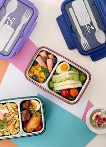 Détail de la boîte bento en acier 304 avec deux compartiments et rangement couverts