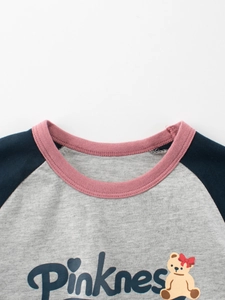 Kids cotton raglan t-shirt featuring grey body navy sleeves and pinknes bear print
