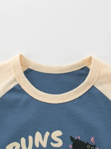 Kids navy and cream raglan short sleeve T-shirt with RUNS cat graphic print