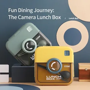 Portable camera-style 1000ml square lunch box set with cutlery in green and yellow