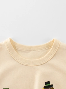 Kids cotton short sleeve T-shirt with ribbed crew neck and cartoon print detail