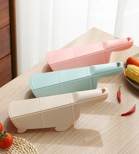 Three-piece colorful foldable cutting board set with ergonomic heart-shaped hanging holes