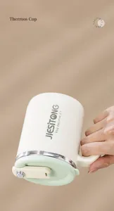 Detail showing the leak-proof seal and lid of this stainless steel insulated coffee mug