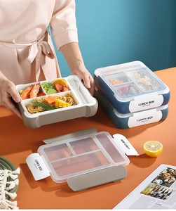 Dettaglio del portapranzo a quattro scomparti con alloggiamento per posate incluso