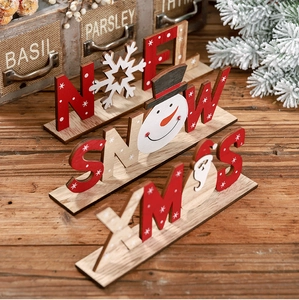 Set di tre decorazioni natalizie in legno NOEL SNOW XMAS con motivi di fiocchi di neve