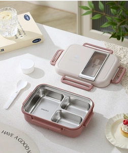 Detailed view of SUS304 stainless steel 3-compartment lunch box with built-in utensil storage