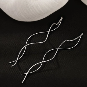 Minimalist S925 sterling silver wave drop earrings with elegant long chain link design