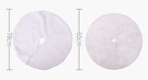 Detail comparing 60cm and 78cm white plush Christmas tree skirts for holiday decoration