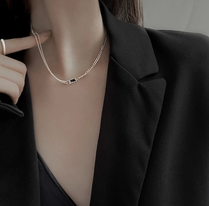 S925 silver double-layered necklace with square black gemstone on a male model
