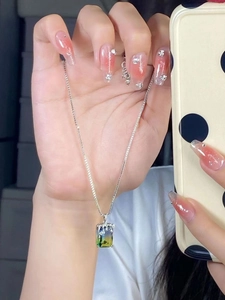 Collier en argent S925 avec pendentif rectangulaire en pierre dégradée à la main