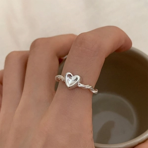 French style S925 silver twisted rope band ring with polished heart for women