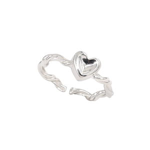 Adjustable S925 sterling silver twisted knot ring with heart motif for women