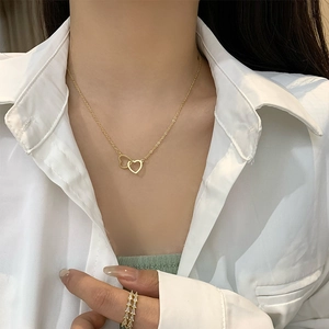 Elegant S925 silver double heart interlocking pendant necklace in gold finish for women