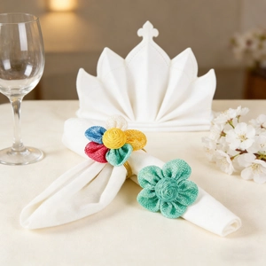 Portatovaglioli in Tessuto Intrecciato a Fiore Fibbia in Lega Oro per Matrimonio Festa Banchetto Casa Decorazione Tavola