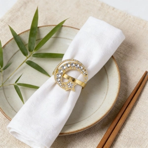 Gold Moon And Star Napkin Rings Rhinestone Zinc Alloy Luxury Wedding Table Decor Festive Party Buckles