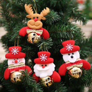 Set di decorazioni natalizie con Babbo Natale, pupazzo di neve, renna, orso e campanelli