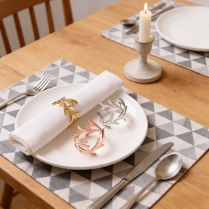 Golden coral design napkin rings set in gold silver and rose gold for dining table decor