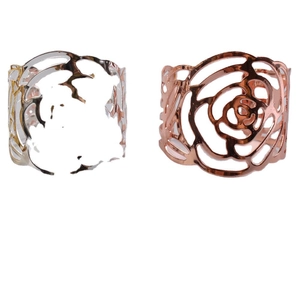 Elegant gold and silver hollowed rose napkin rings for wedding table decoration