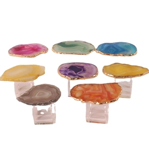 Natural agate napkin rings set of 8 colors with gold edges on acrylic stands