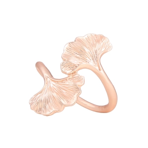 Creative rose gold ginkgo leaf napkin ring with detailed vein texture for table decor