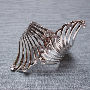 Rond de serviette aile argentée élégant avec strass pour décoration de table