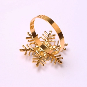 Classic golden snowflake napkin ring with rhinestones for Christmas table setting decoration