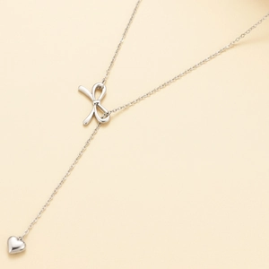Collier en Y minimaliste en acier inoxydable avec nœud coulant et pendentif cœur
