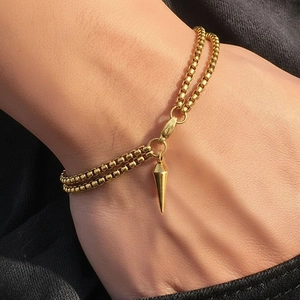 Bracciale Doppio Strato In Acciaio Inossidabile Con Ciondolo A Punta Conica Placcato Oro 18K Gioielli Punk Hip Hop Unisex