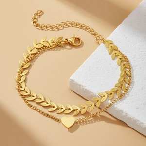 Bracelet bohème doré à plusieurs rangs en acier inoxydable avec pendentif cœur géométrique
