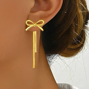 Boucles D'oreilles Nœud Gland En Acier Inoxydable Plaquées Or Longue Chaîne Serpent Bijoux De Mode Pour Femmes