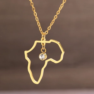 Collana mappa Africa in acciaio inossidabile dorato con ciondolo in zircone e catena