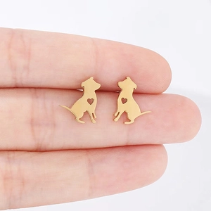 Boucles d'oreilles silhouette de chien en acier inoxydable doré avec cœur ajouré