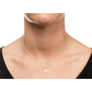 Collier en acier inoxydable doré avec pendentif boussole étoile pour femme