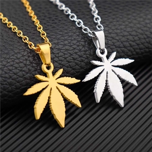 Leaf Pendant Necklace Stainless Steel Seven Leaf Design Bohemian Nature Style Hip Hop Jewelry For Men And Women