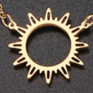 Collier Pendentif Rayon De Soleil Acier Inoxydable Ajouré Géométrique Bijoux Minimalistes Pour Couples Femmes Hommes