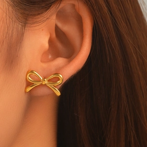 Boucles D'oreilles Puces Noeud Plaqué Or 18K Acier Inoxydable Minimaliste Bijoux De Mode Pour Femmes