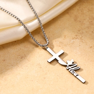 Collana con croce personalizzata in acciaio inossidabile argento con nome Alexa