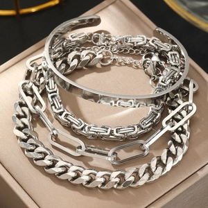 Set di bracciali in acciaio inossidabile argento con maglie cubane e a graffetta