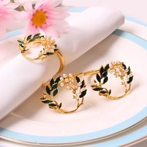 Portatovagliolo Oro Lega Smalto Foglia Verde Perla Artificial Sintetica Bianca Corona Di Fiori Elegante Tavola Matrimonio Natale Decorazione
