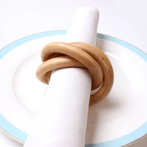 Servilleteros minimalistas de madera natural con doble anillo para decoración de mesa