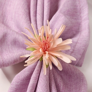 Simulated Flower Napkin Ring Floral Napkin Buckle With Straw Woven Ring For Wedding Christmas Dining Table Decoration Party Favor