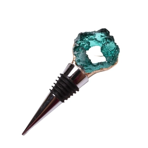 Creative crystal wine stopper with green druzy geode top and golden plated edge