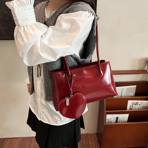 Vintage red glossy leather tote bag with heart-shaped coin purse for women daily commute