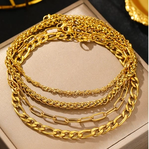 Ensemble de colliers en acier inoxydable plaqué or 18k avec mailles trombone et style figaro