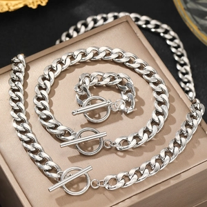Silbernes Punk-Panzerketten-Schmuckset mit Halskette, Armband und Ring mit OT-Knebelverschluss