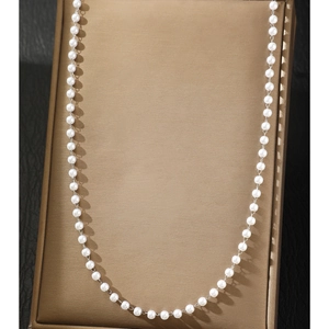 Minimalist pearl pendant snake chain body chain for summer beach and layering style