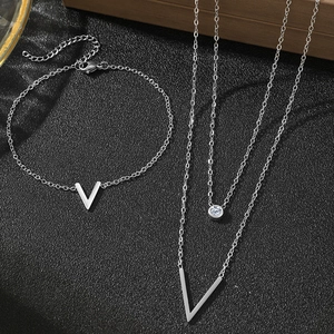 Parure de bijoux en V argentée avec collier double épaisseur et bracelet assorti
