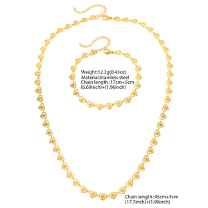 Détails du collier et bracelet en acier inoxydable doré avec motifs de cœur et mesures