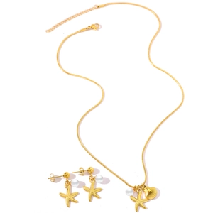 Golden stainless steel jewelry set with starfish, seashell pendants and white pearls